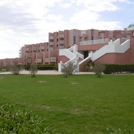 Magnifique 2 Pieces Renove Avec Terrasse Et Acces - Fr-1-472a-268 Sete